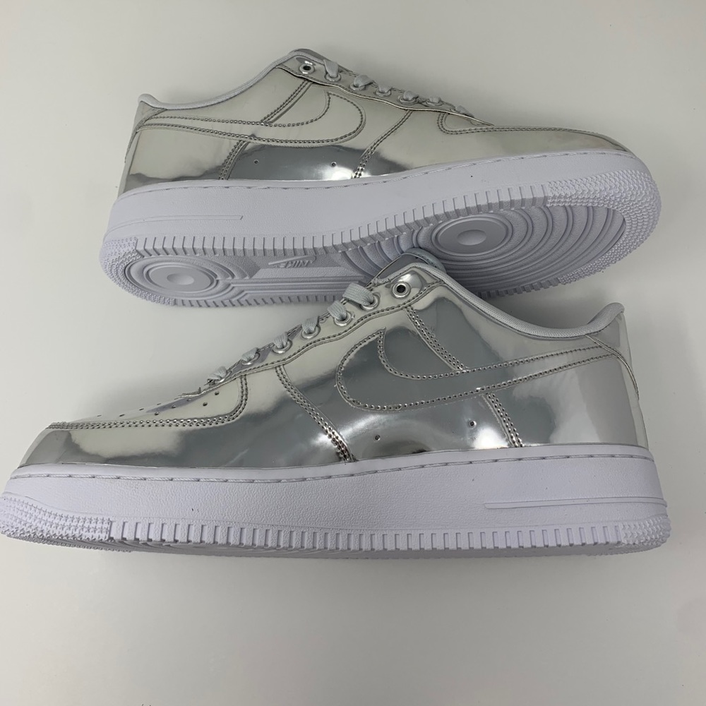 Nike Air Force One Liquid Metal Chrome - Picture 5 of 9